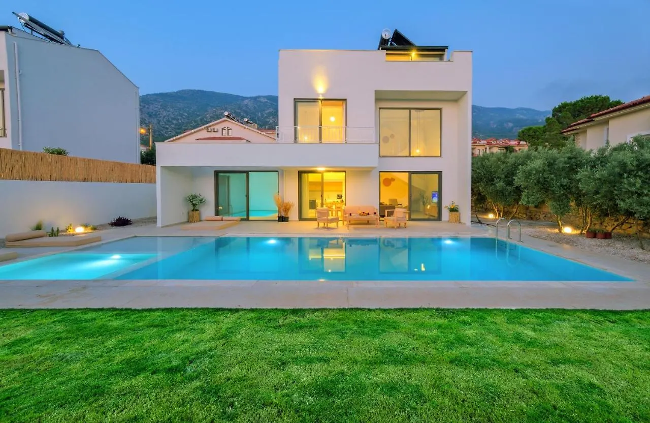 Villa Neo With 2 Private Pools, Bbq, Jacuzzi And Sauna 페티예