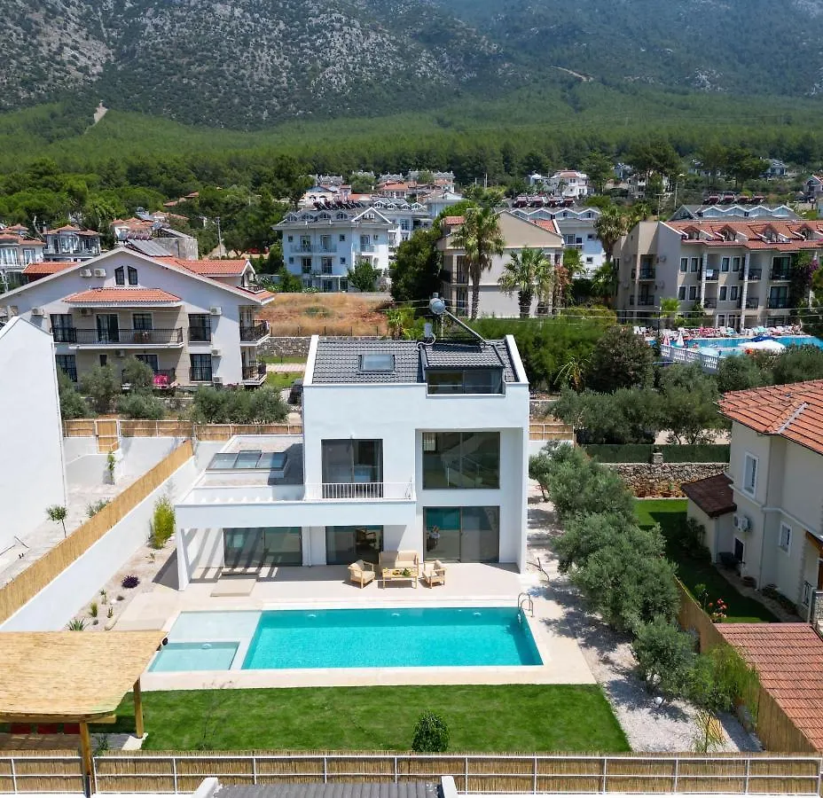 Villa Neo With 2 Private Pools, Bbq, Jacuzzi And Sauna 페티예